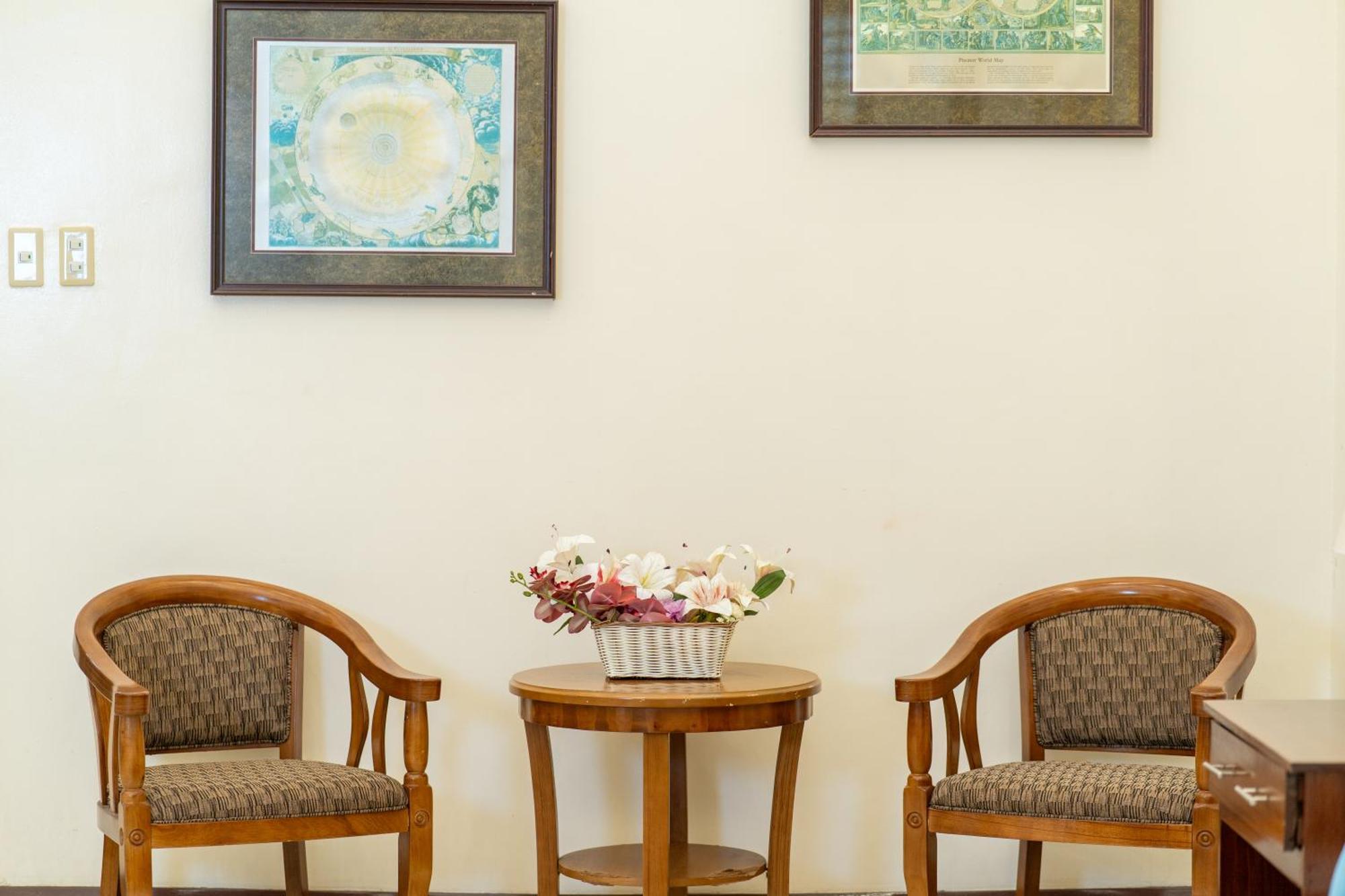 คอสตา ปาลาวัน รีสอร์ต Hotel Puerto Princesa ภายนอก รูปภาพ