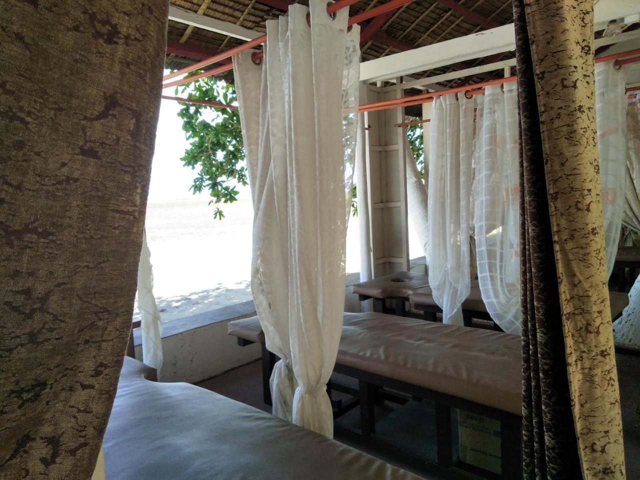 คอสตา ปาลาวัน รีสอร์ต Hotel Puerto Princesa ภายนอก รูปภาพ